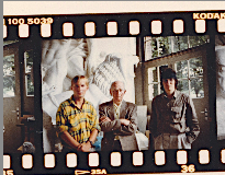 Helnwein Agent und Berater Peter Reichelt, Arno Breker und Gottfried Helnwein im Atelier von Breker